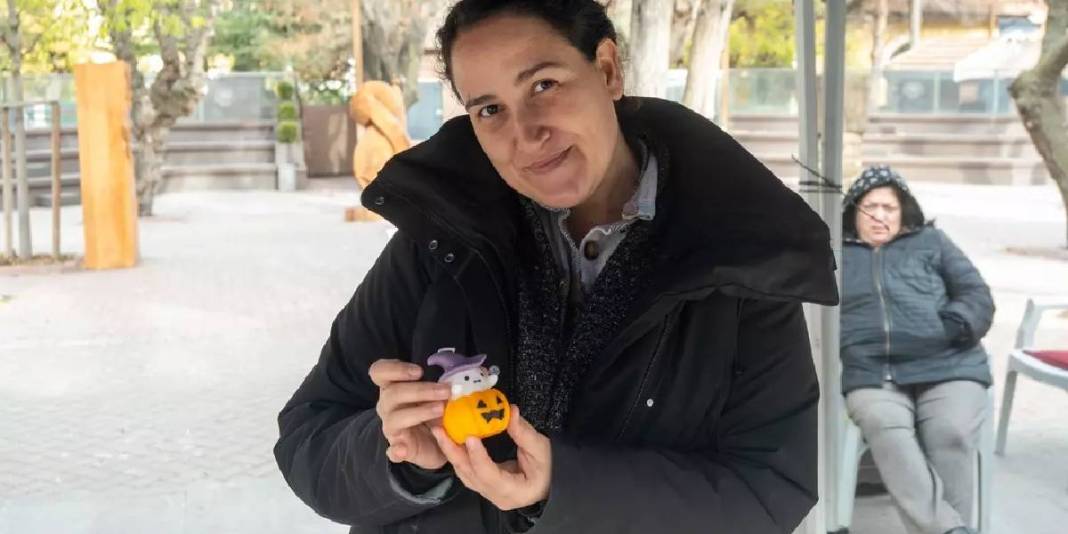 Elleriyle üretiyor gören hayran kalıyor! 75 TL’ye de var 350 TL’ye de: Güzelliğini gören ‘Nasıl yakacağız, kıyamayız’ diyor 1